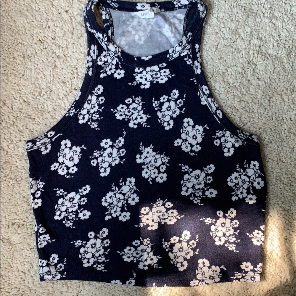 Floral print cropped halter-style tank